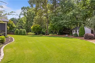 4085 Williams Point Dr, Cumming, GA 30028 - Photo 36