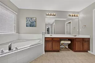 129 Hidden Lake Cir, Canton, GA 30114 - Photo 32