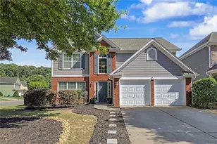 129 Hidden Lake Cir, Canton, GA 30114 - Photo 1
