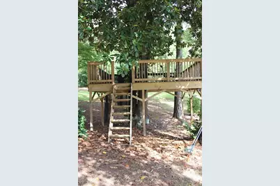 415 Walton Road, Barnesville, GA 30204 - Photo 10