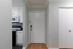 3655 Habersham Rd NE, Atlanta, GA 30305 - Photo 4