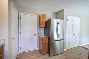 608 Red Oak Ct, Canton, GA 30114 - Photo 18