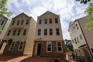 650 Memphis Dr, Scottdale, GA 30079 - Photo 2