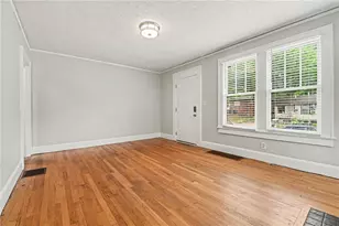 1461 Clermont Ave, Atlanta, GA 30344 - Photo 4