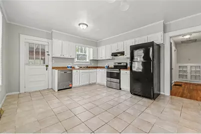 1461 Clermont Avenue, Atlanta, GA 30344 - Photo 6