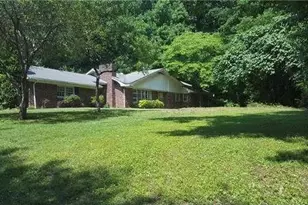 1256 E Piedmont Rd, Marietta, GA 30062 - Photo 2