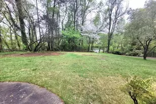 1256 E Piedmont Rd, Marietta, GA 30062 - Photo 6