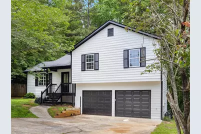 225 Hampton Drive, Dallas, GA 30132 - Photo 1