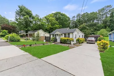 2100 Tiger Flowers Drive NW, Atlanta, GA 30314 - Photo 30
