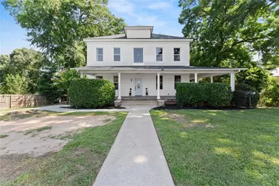 2158 Broad Street, Commerce, GA 30529 - Photo 1