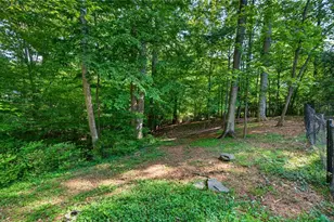 2070 Clay Dr NE, Sandy Springs, GA 30350 - Photo 48