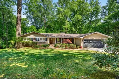 2070 Clay Drive NE, Sandy Springs, GA 30350 - Photo 2