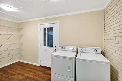 2070 Clay Drive NE, Sandy Springs, GA 30350 - Photo 34