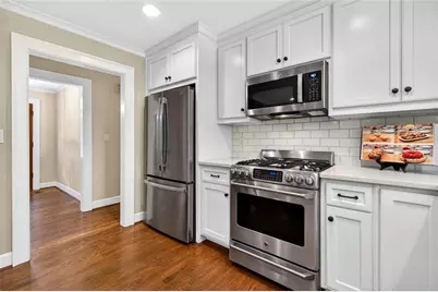 2070 Clay Drive NE, Sandy Springs, GA 30350 - Photo 18