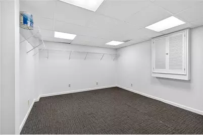 2070 Clay Drive NE, Sandy Springs, GA 30350 - Photo 32