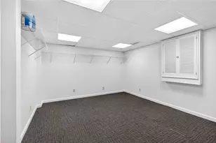 2070 Clay Dr NE, Sandy Springs, GA 30350 - Photo 32