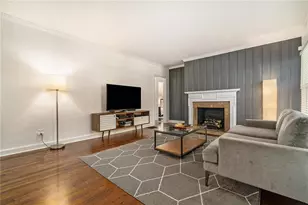 526 Rock Springs Rd NE, Atlanta, GA 30324 - Photo 10