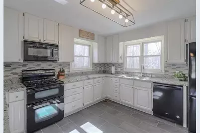 555 Greenland Road, Sandy Springs, GA 30342 - Photo 6