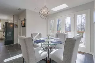 555 Greenland Rd, Sandy Springs, GA 30342 - Photo 10