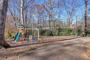 555 Greenland Rd, Sandy Springs, GA 30342 - Photo 46