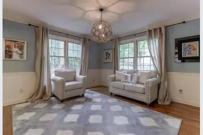 555 Greenland Road, Sandy Springs, GA 30342 - Photo 4