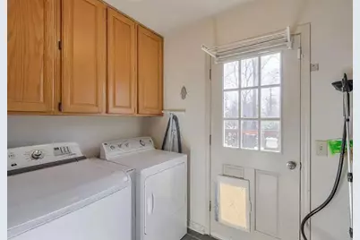 555 Greenland Road, Sandy Springs, GA 30342 - Photo 18