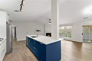 11850 Carriage Park Ln, Duluth, GA 30097 - Photo 6