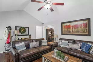 305 Annie Ln, Locust Grove, GA 30248 - Photo 6