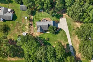 305 Annie Ln, Locust Grove, GA 30248 - Photo 34