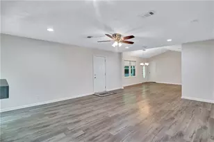 5772 Lilburn Stone Mountain Rd, Stone Mountain, GA 30087 - Photo 4