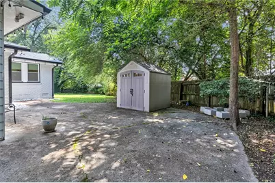 5772 Lilburn Stone Mountain Road, Stone Mountain, GA 30087 - Photo 38