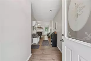 2423 Cheyenne Ln, Lawrenceville, GA 30044 - Photo 2