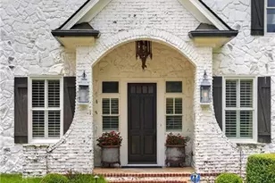 1080 Balmoral Ln, Roswell, GA 30075 - Photo 4