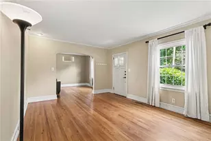 2531 Batavia St, East Point, GA 30344 - Photo 8