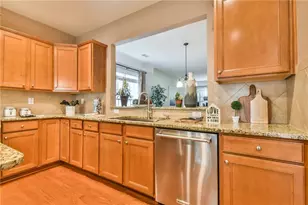 6407 Autumn Crest Ln, Hoschton, GA 30548 - Photo 8