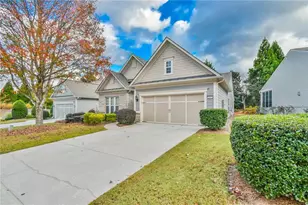 6407 Autumn Crest Ln, Hoschton, GA 30548 - Photo 2