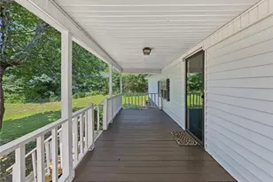 3542 Shoreland Dr, Buford, GA 30518 - Photo 2