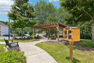 704 Pineglen Dr, Acworth, GA 30102 - Photo 26