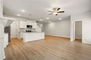 2568 Swan Lake Dr, Grayson, GA 30017 - Photo 12