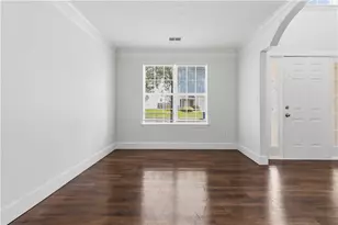 2740 S Hills, Riverdale, GA 30296 - Photo 8