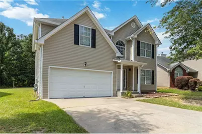 2740 S Hills, Riverdale, GA 30296 - Photo 1