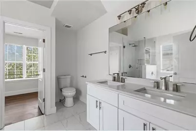2740 S Hills, Riverdale, GA 30296 - Photo 16