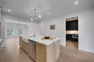 2352 Brittany Ln, Marietta, GA 30062 - Photo 22