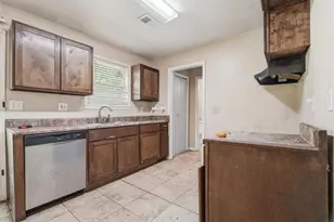 194 Brownlee Rd SW, Atlanta, GA 30331 - Photo 14
