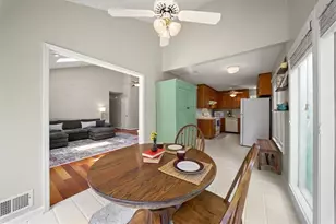 4886 Raven Way NE, Marietta, GA 30066 - Photo 14