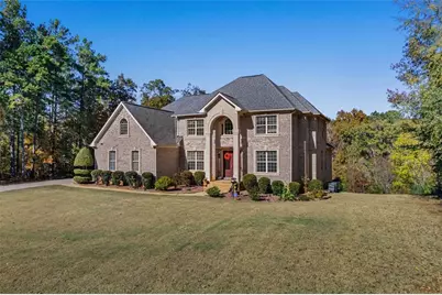 2202 Escalade Court, Conyers, GA 30094 - Photo 4