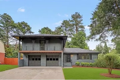 4094 Indian Trace SW, Lilburn, GA 30047 - Photo 2