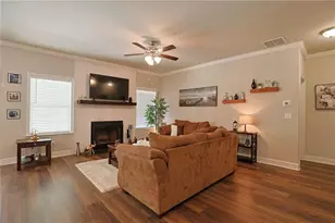 20 Hawthorn Ln, Covington, GA 30014 - Photo 12