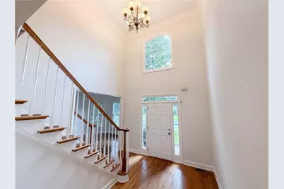 685 Jefferson Place, Cumming, GA 30040 - Photo 2
