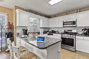 1202 Commonwealth Ave SW, Marietta, GA 30064 - Photo 12